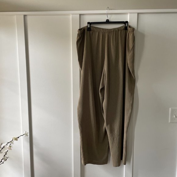Women's Plus Size Villager Polyester Dress Trousers - Picture 4 of 5